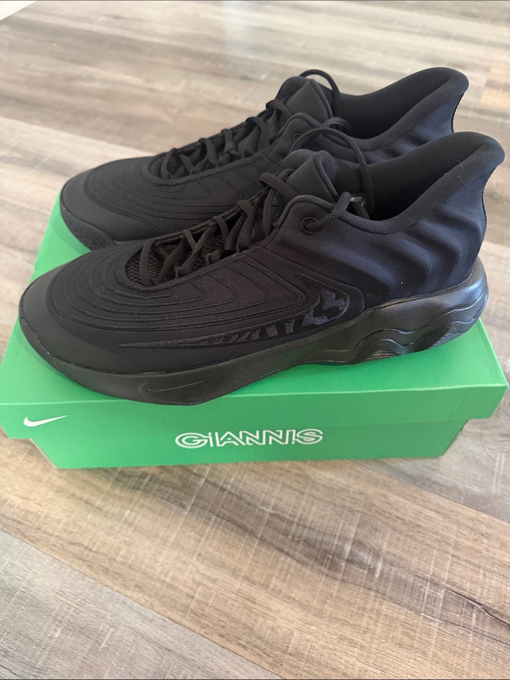 Nike Giannis Men's Athletic Sneakers - Black
